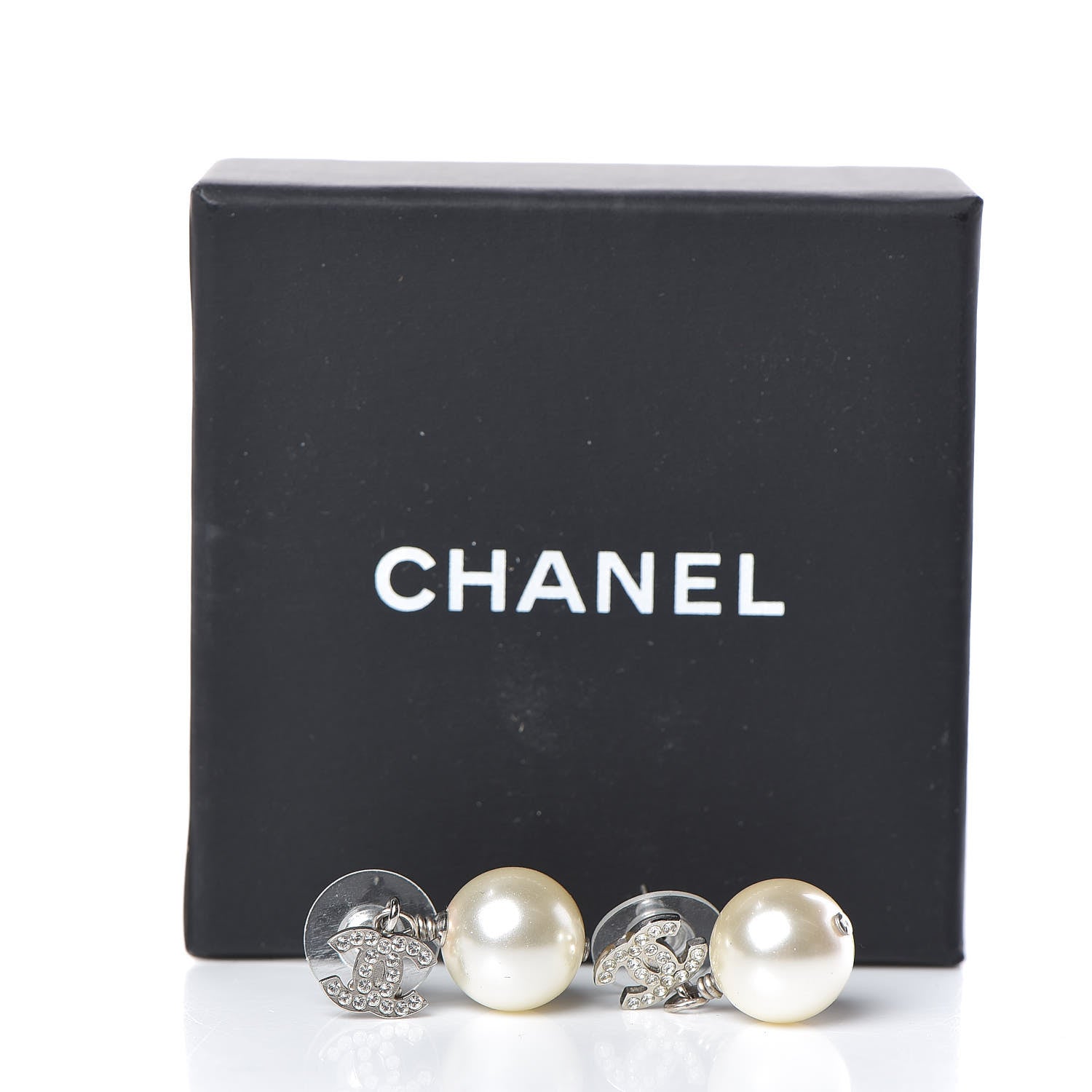 Chanel Crystal Pearl CC Drop Earrings Silver Pearly White 5 of 5