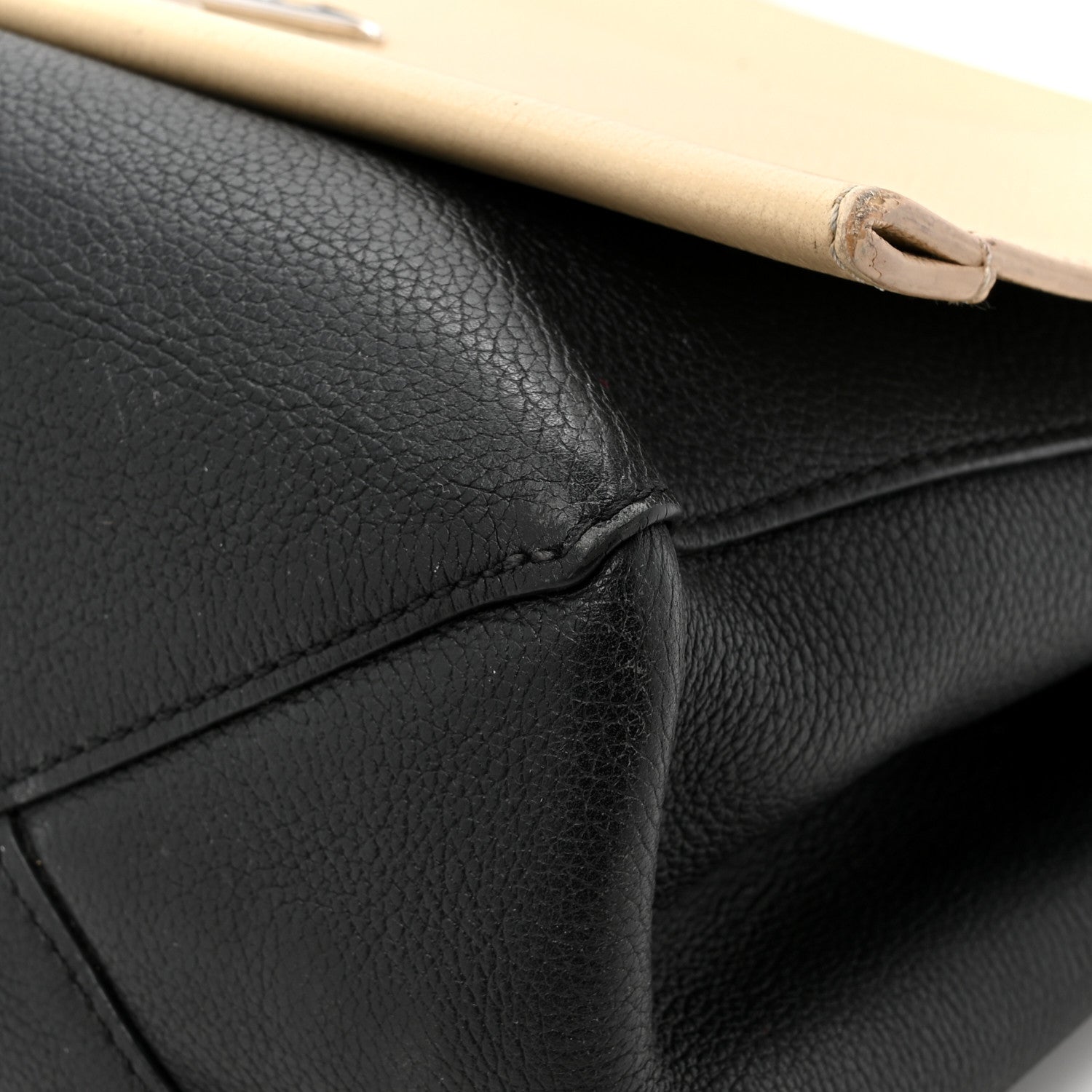 Louis Vuitton Soft Calfskin Lockme II Top Handle Vanille Black 15 of 21