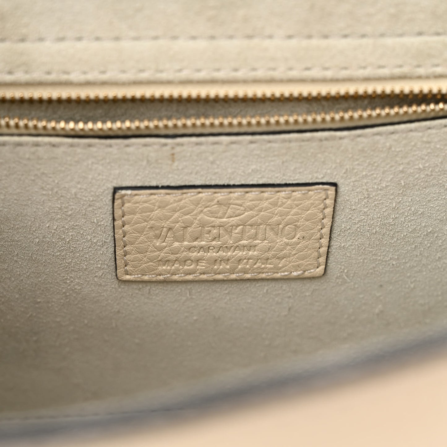 Grained Calfskin Rockstud Top Handle Flap Shoulder Bag Light Ivory
