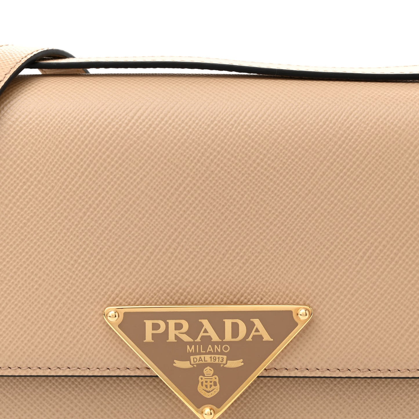 Saffiano Cuir Triangle Embleme Flap Shoulder Bag Sabbia