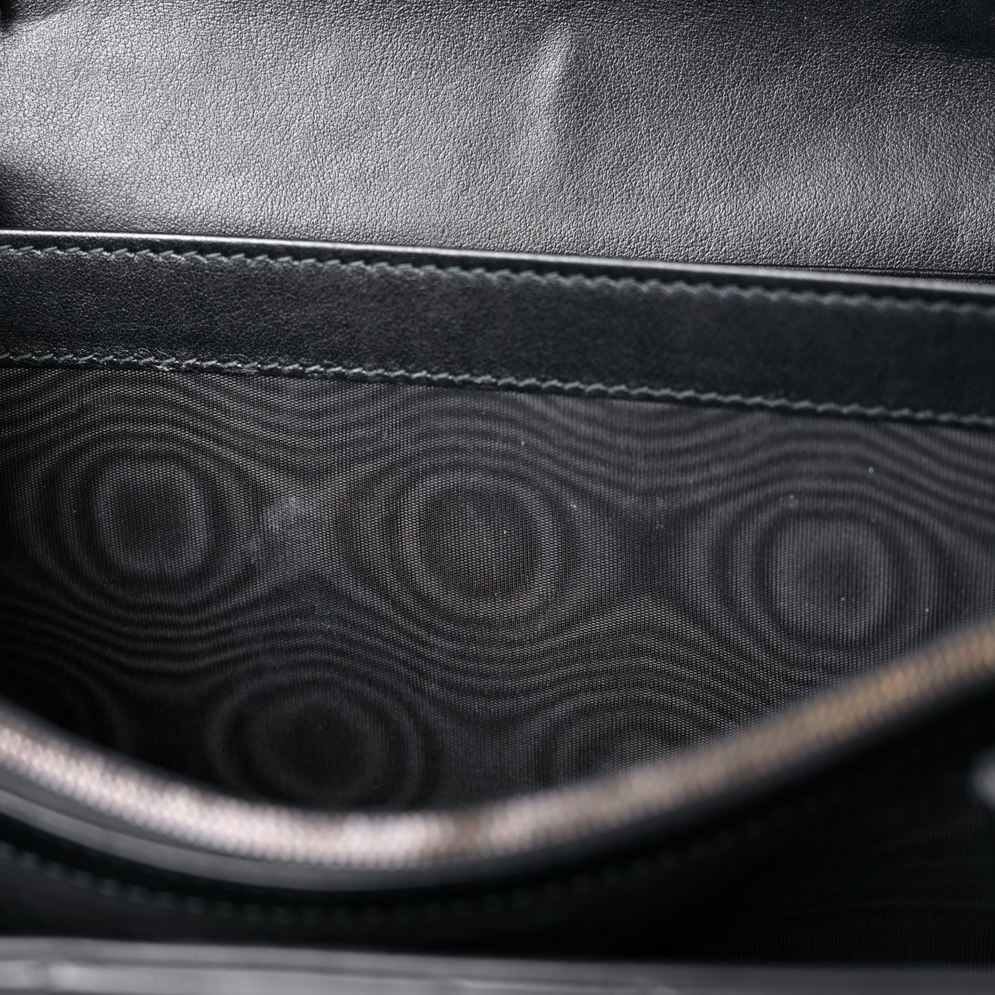Calfskin Matelasse GG Marmont Chain Wallet Black