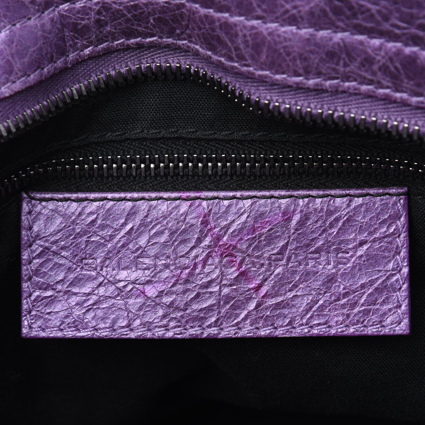 Agneau Classic Hardware City Metallic Purple