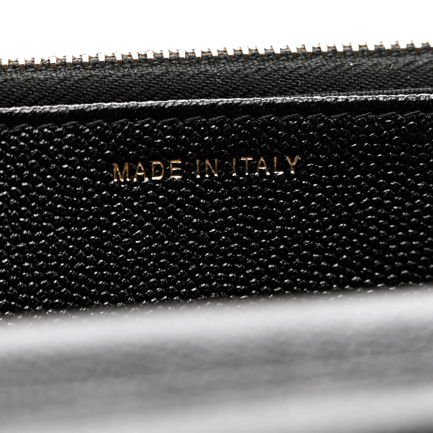 Caviar Quilted Golden Class Wallet On Chain WOC Black