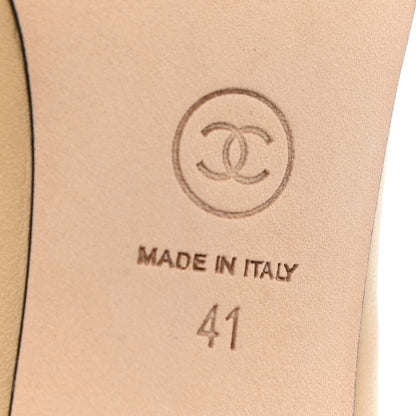 Chanel Lambskin Grosgrain Cap Toe CC Pumps 41 Beige Black 6 of 9
