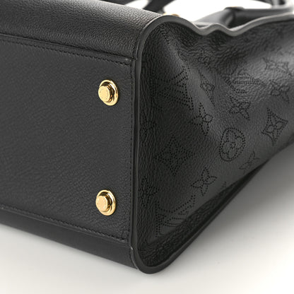 Louis Vuitton Mahina On My Side GM Black 8 of 8