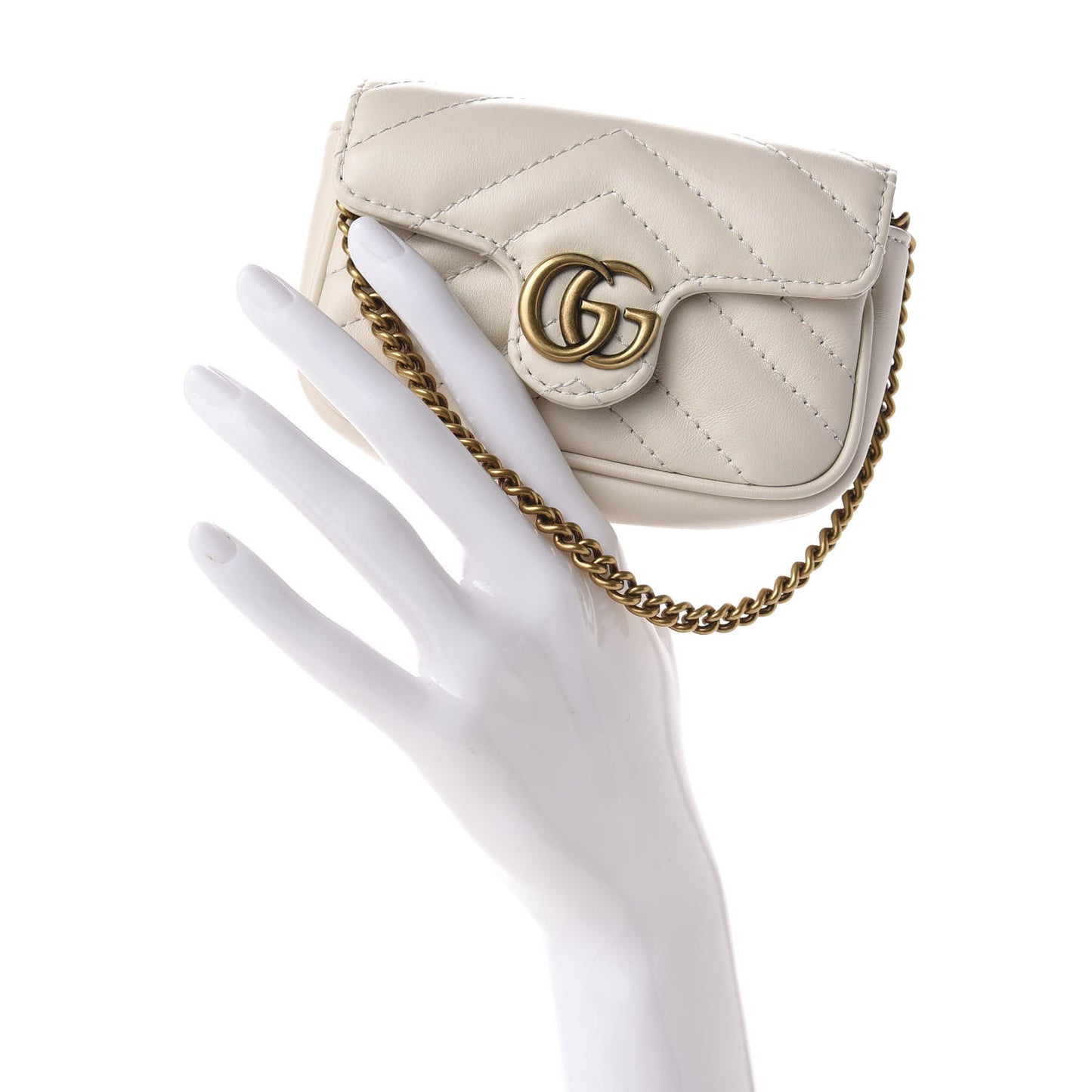 Calfskin Matelasse Heart GG Marmont 2.0 Coin Purse On A Chain Mystic White