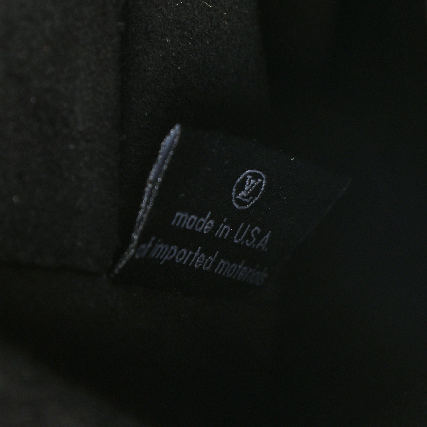 Reverse Monogram Pochette Metis