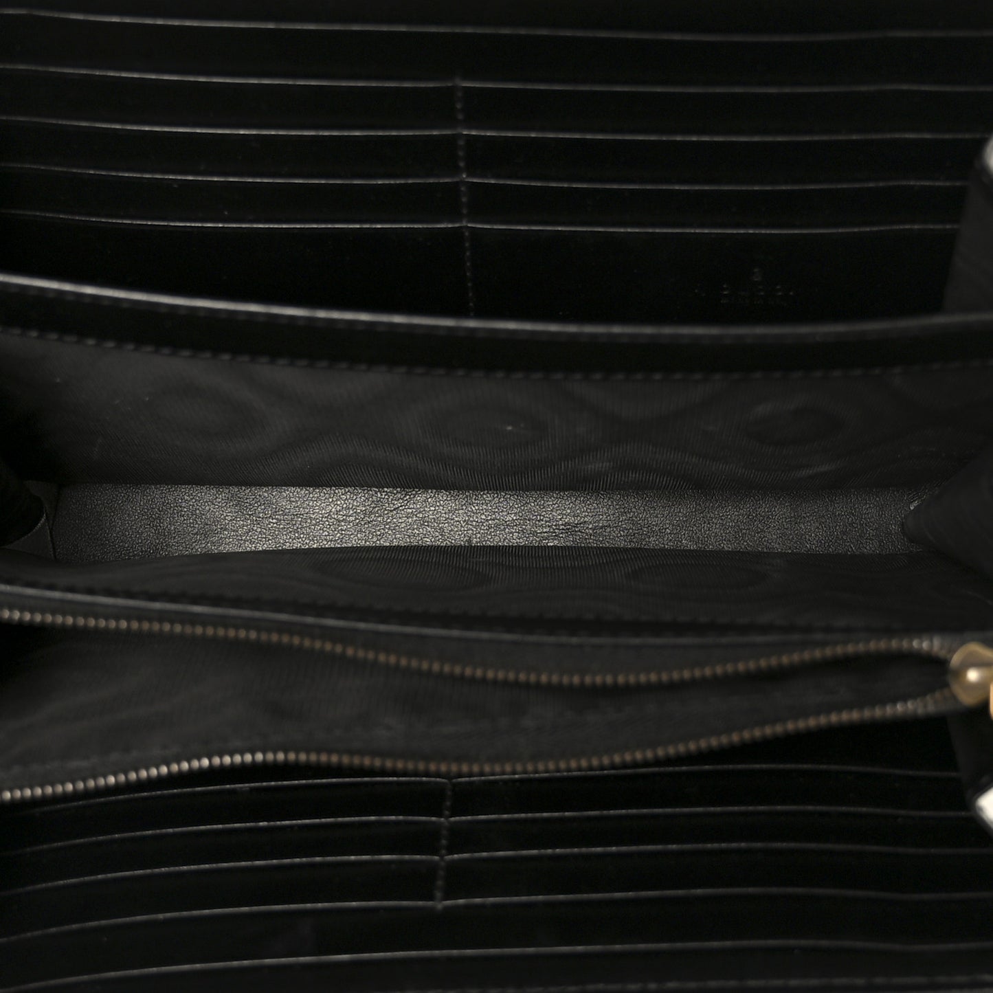 Calfskin Matelasse GG Marmont Chain Wallet Black