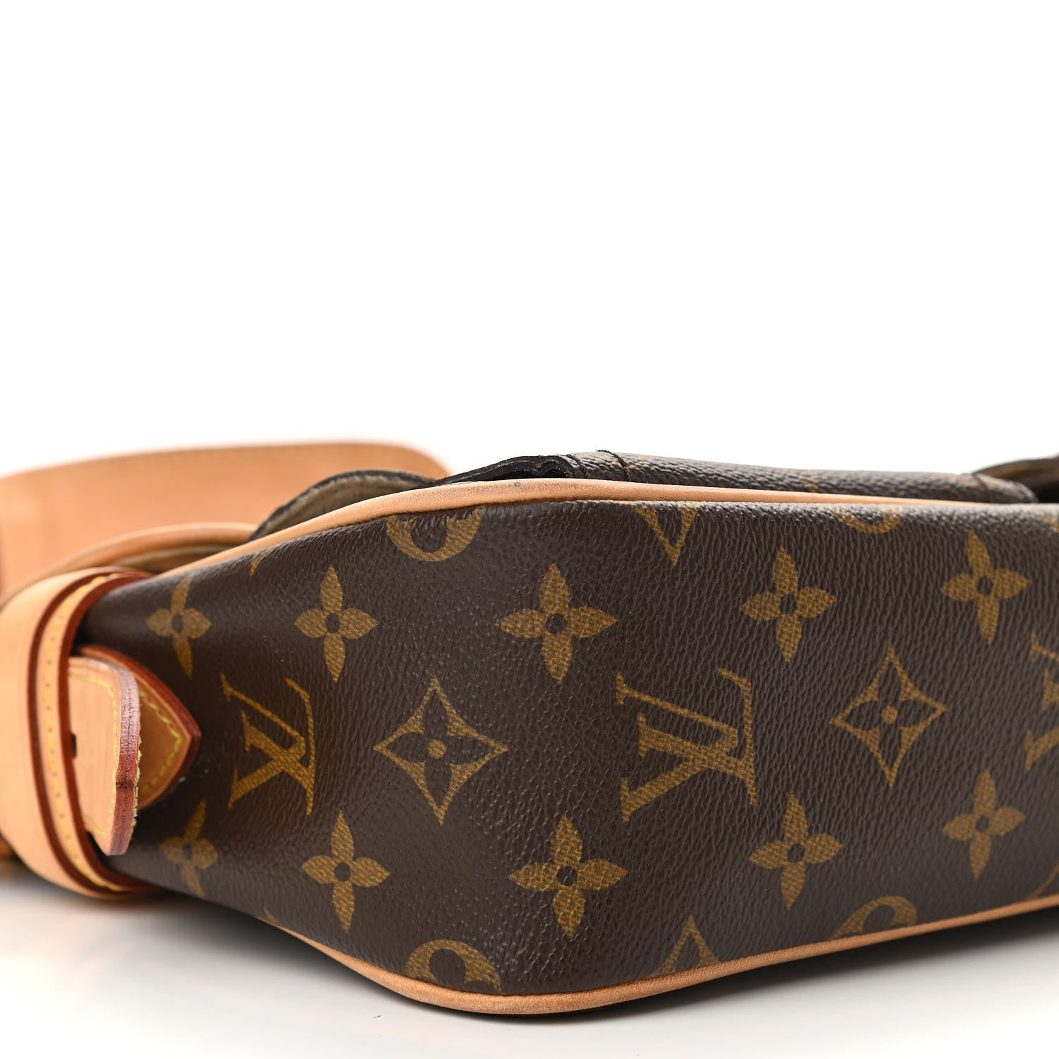 Louis Vuitton Monogram Hudson PM 10 of 11