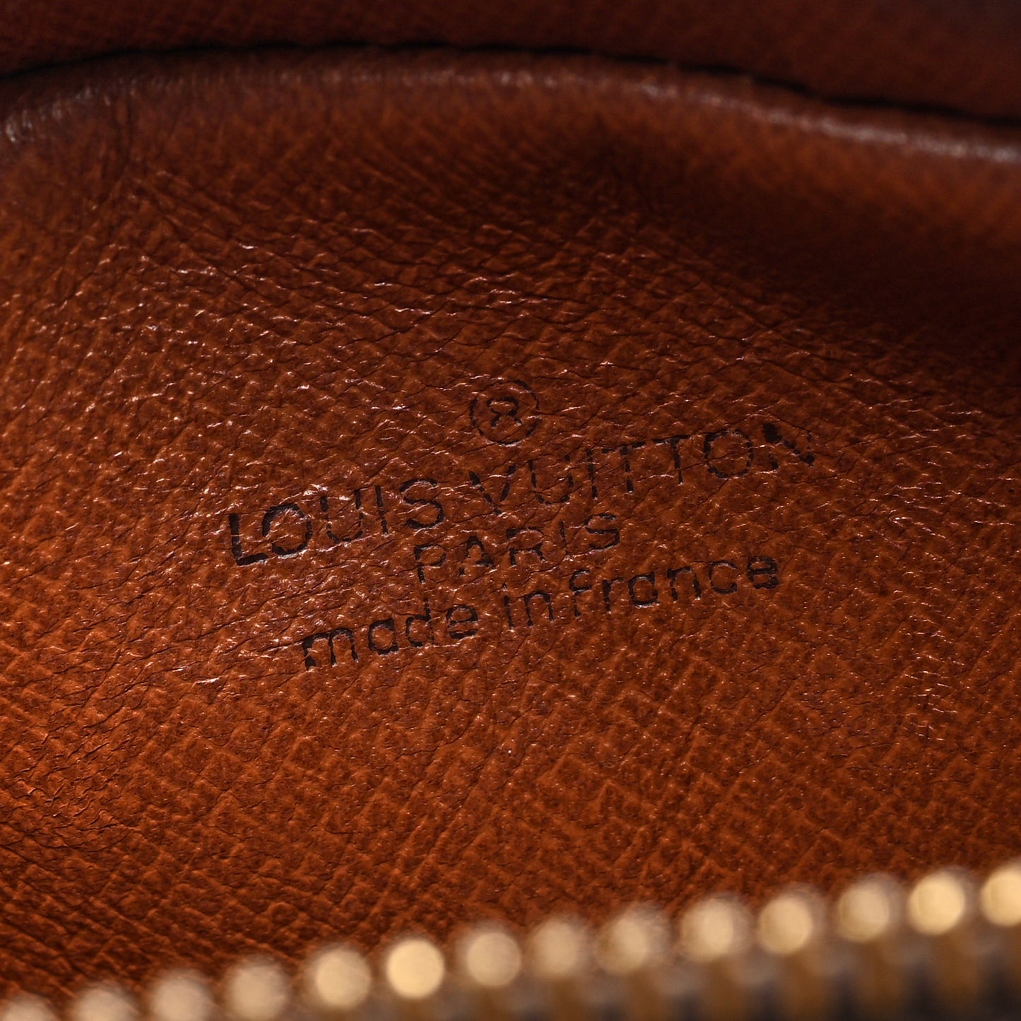 Monogram Amazone
