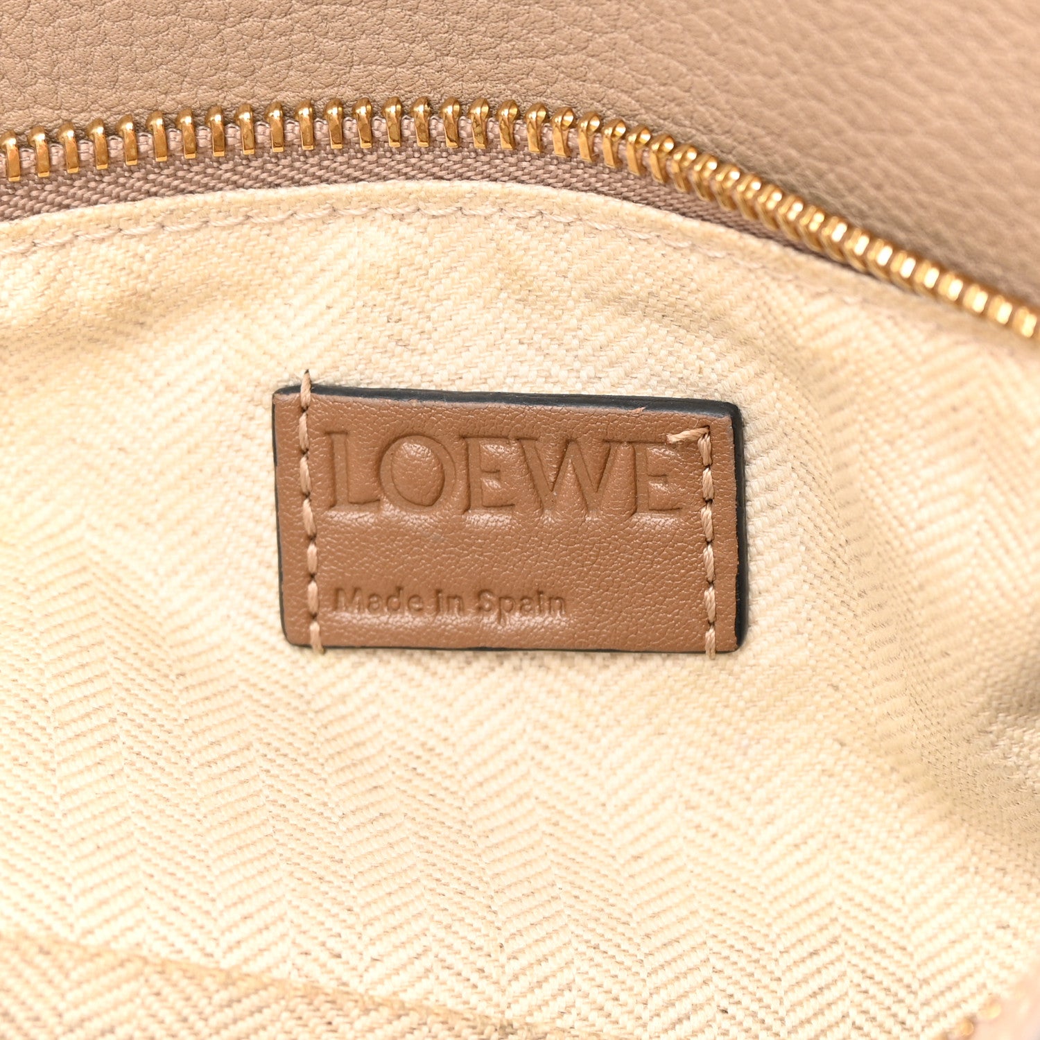 Loewe Grained Calfskin Small Puzzle Bag Sand Mink 6 of 18