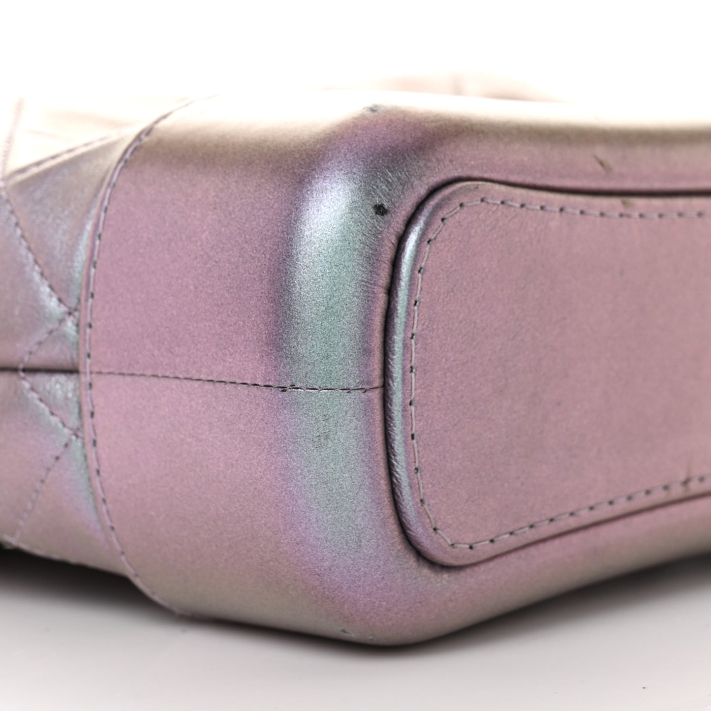 Iridescent Lambskin Calfskin Quilted Small Gabrielle Hobo Light Purple
