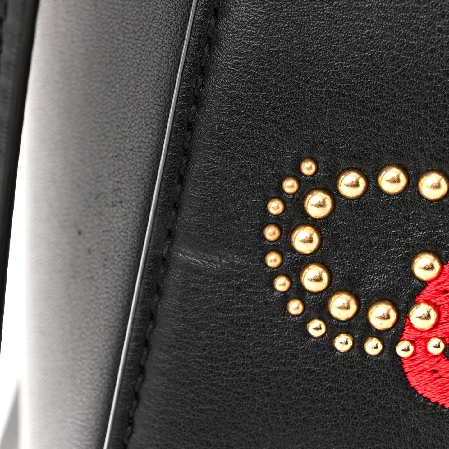 Calfskin Signature Logo Small Antigona Black