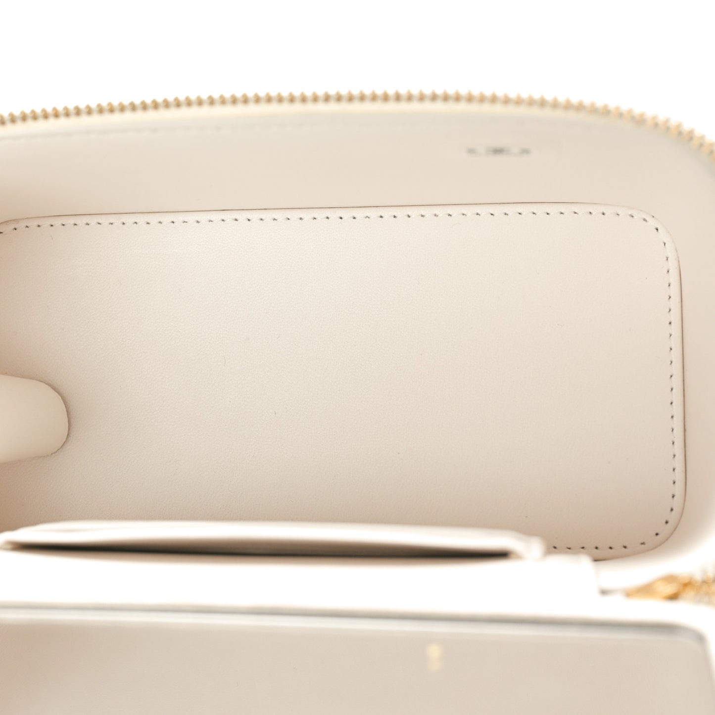 Lambskin Quilted Golden Links Top Handle Vanity Case With Chain White