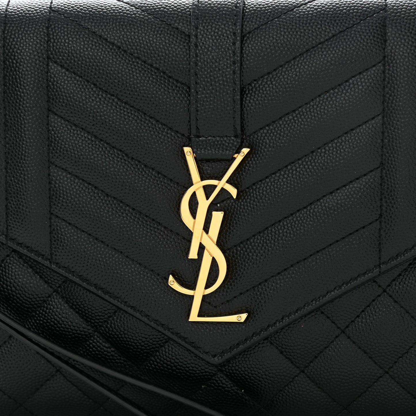 Grain De Poudre Textured Mixed Matelasse Triquilt Monogram Clutch Black