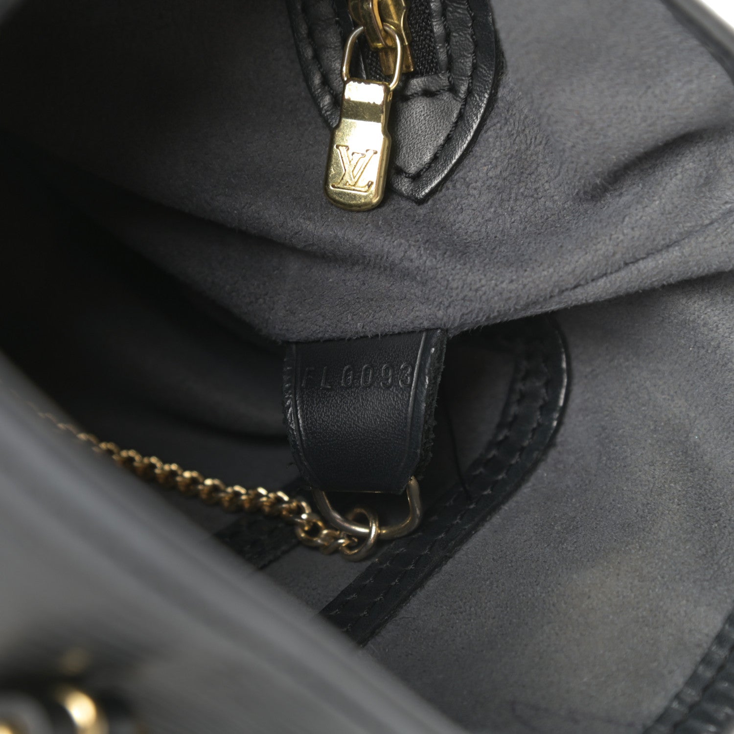 Louis Vuitton Epi Petit Bucket 23 Black 7 of 17