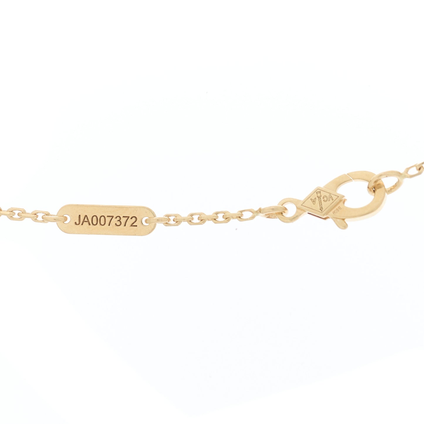 18K Yellow Gold Carnelian Vintage Alhambra Pendant Necklace