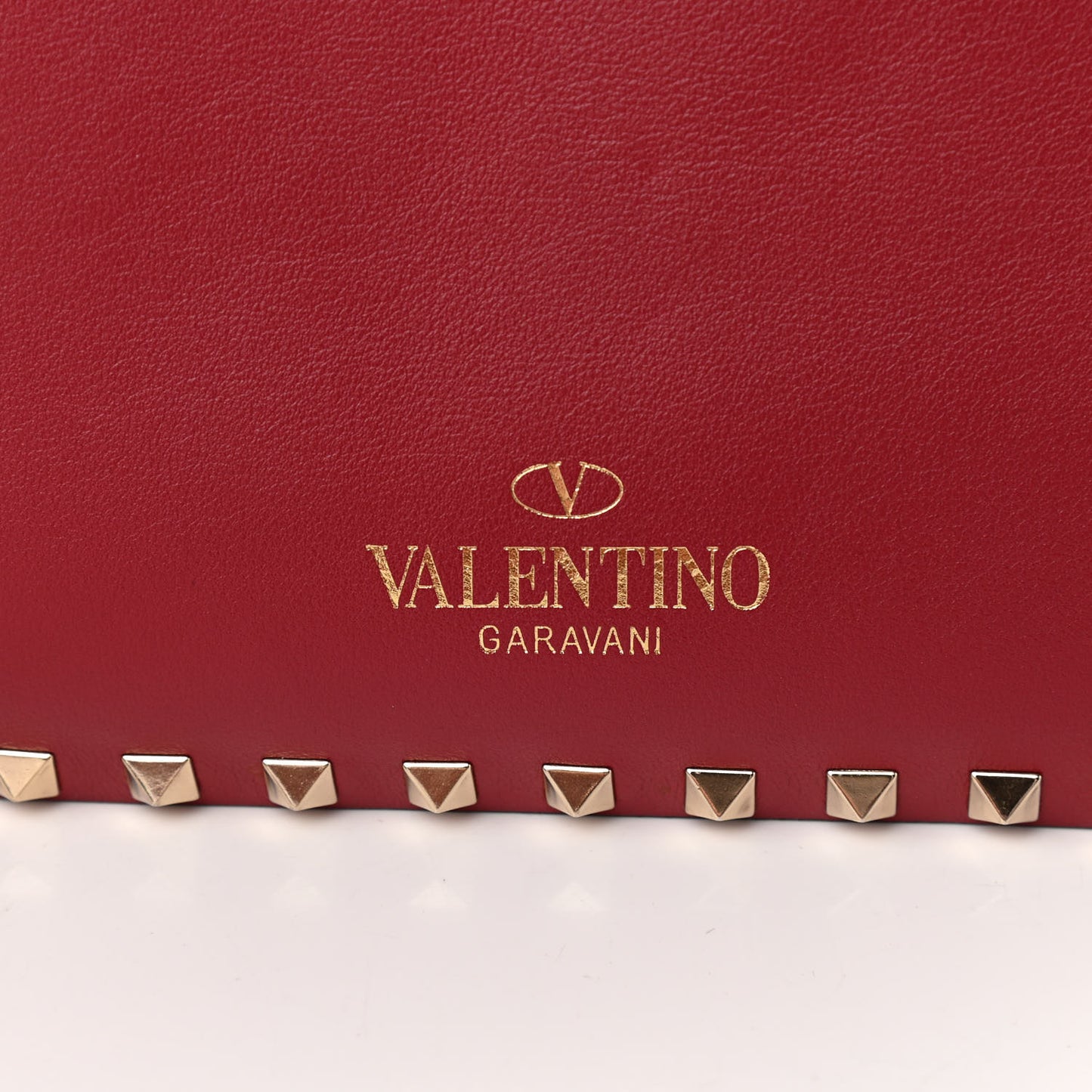 Vitello Medium Rockstud Flap Saddle Bag Scarlet
