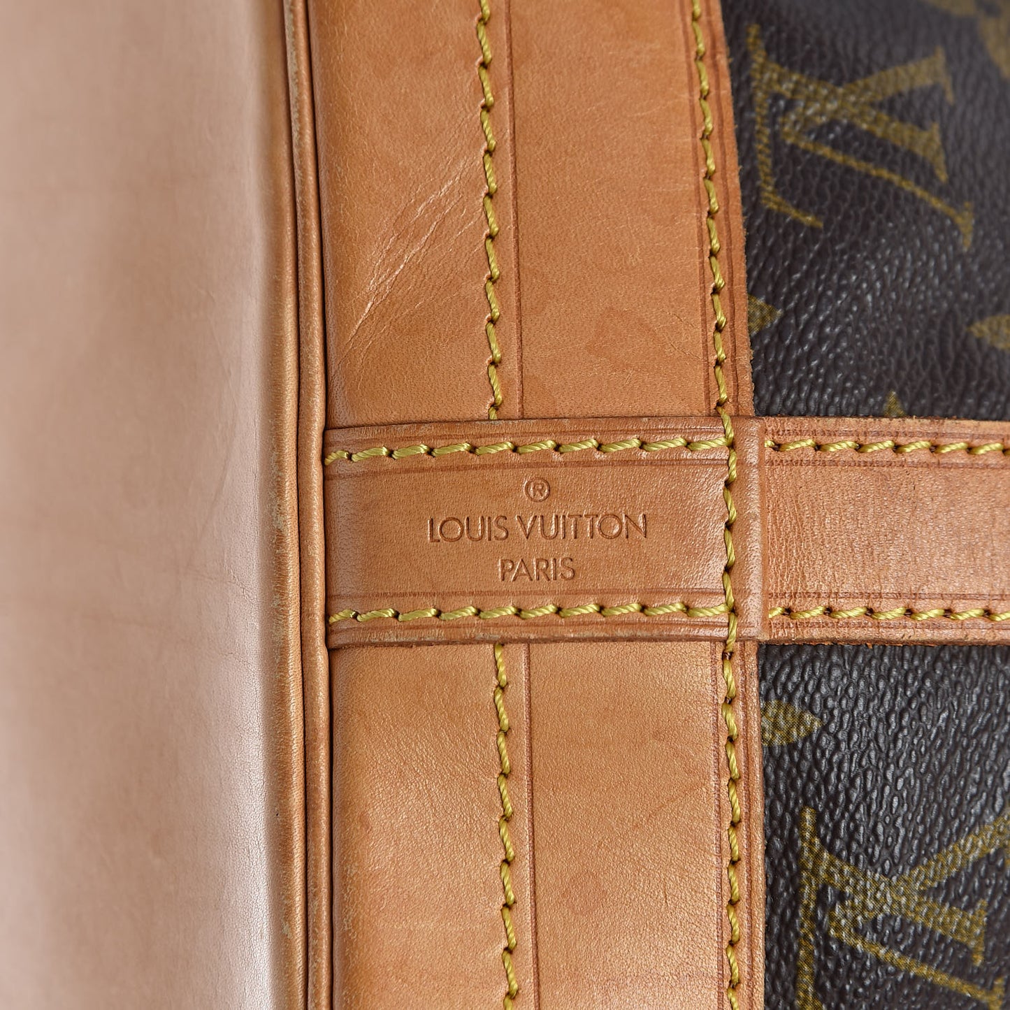 Monogram Noe