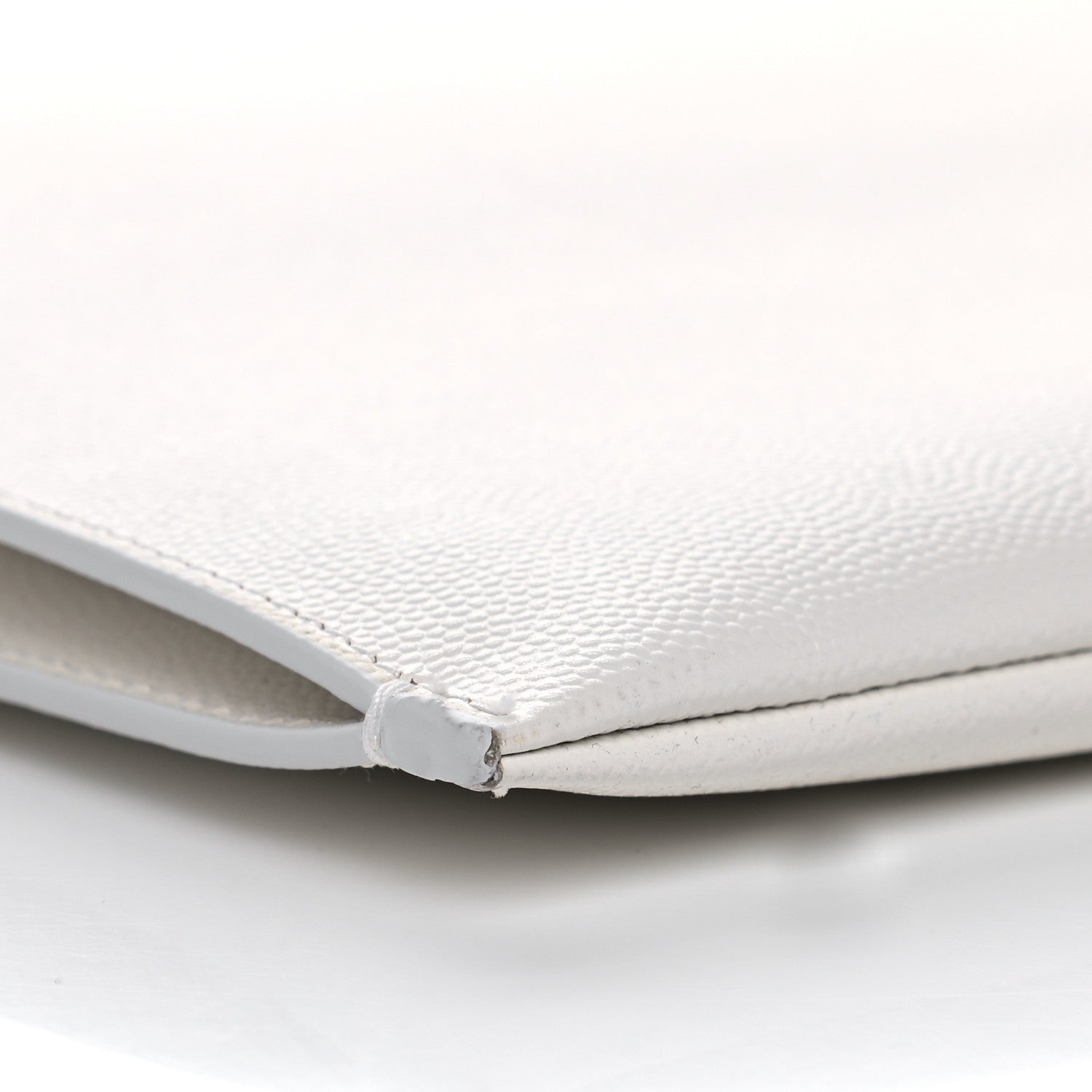 Saint Laurent Grain de Poudre Zipped Document Holder White 9 of 12
