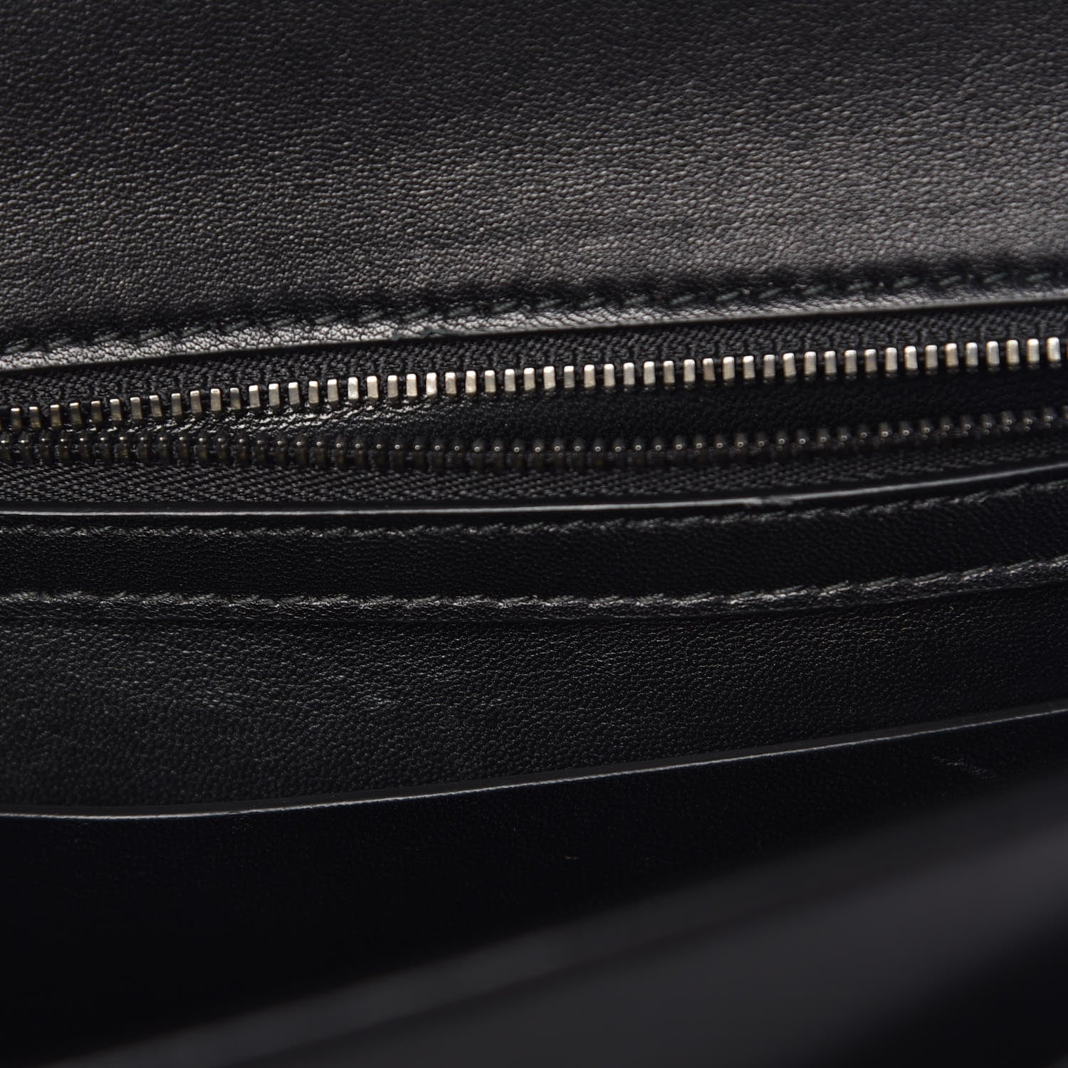 Balenciaga Shiny Goatksin Logo Embossed Monochrome M BB Round Shoulder Bag Black 9 of 11