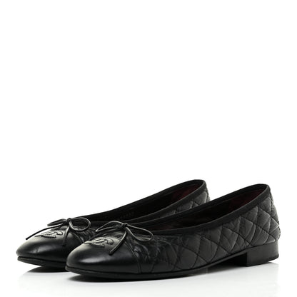 Chanel Aged Calfskin Quilted Cap Toe Ballerina Flats 35.5 Black 3 of 19