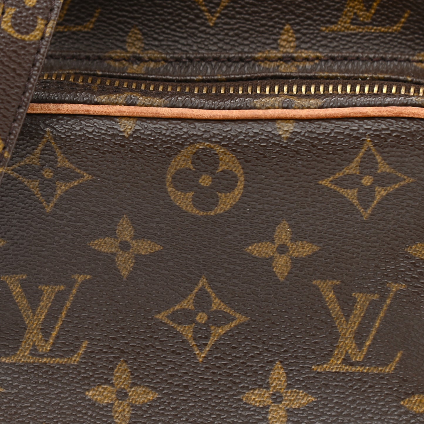 Monogram Amazone