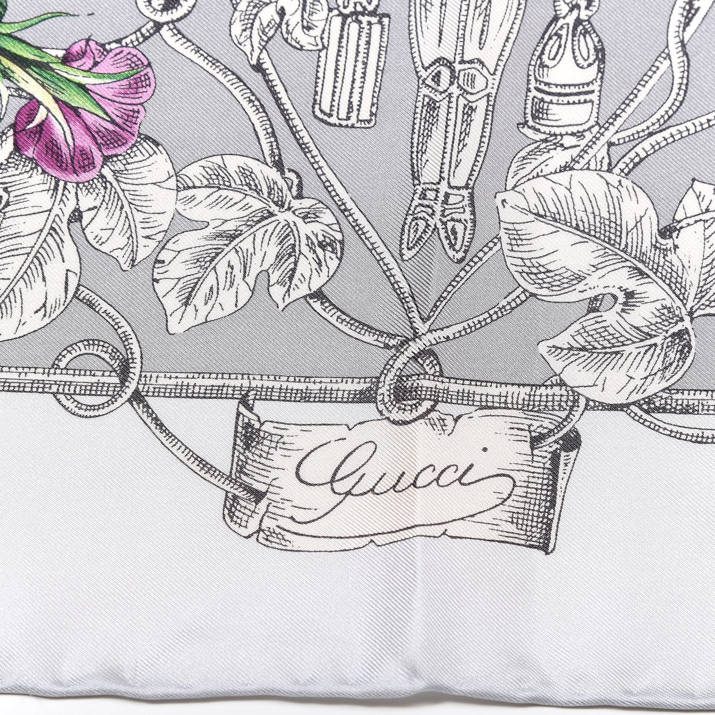 Silk Twill Wondergardenia Square Scarf Zinc Beige