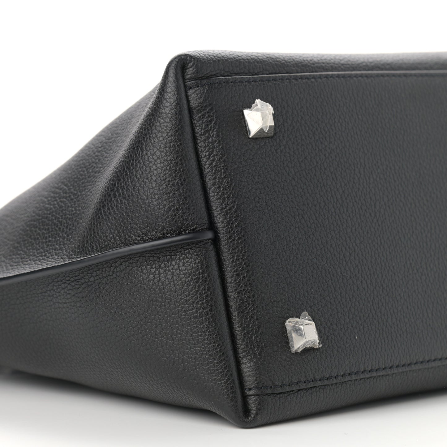Grained Calfskin Medium Yris Shopper Tote Black