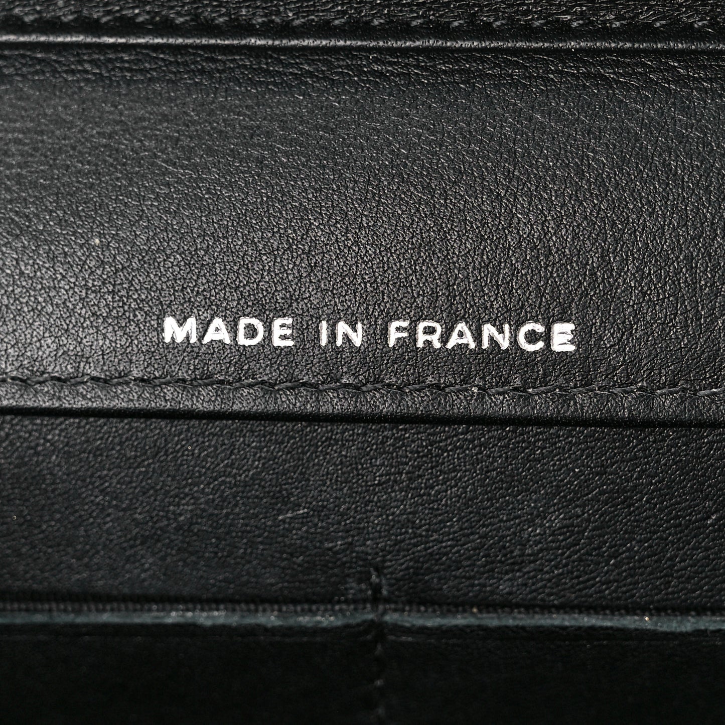 Patent Strass Wallet On Chain WOC Black
