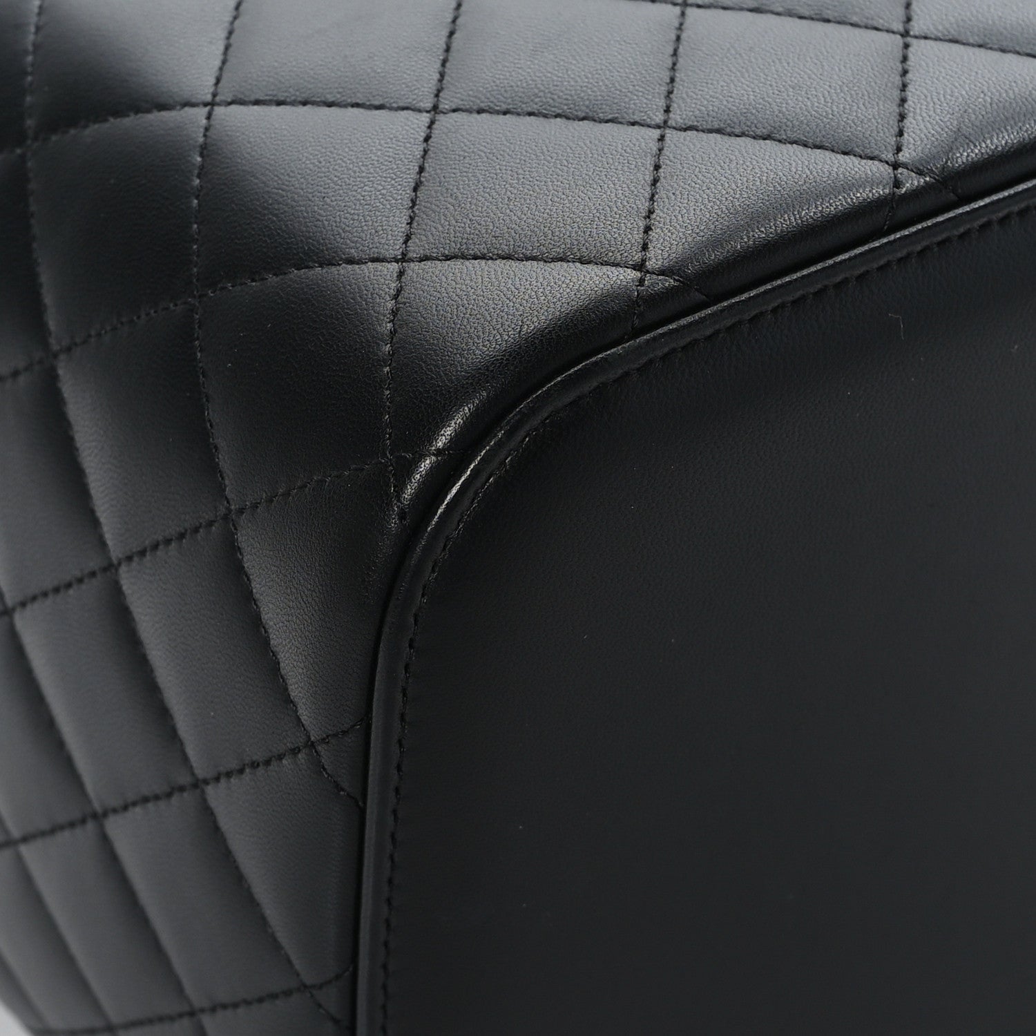 Chanel Lambskin Quilted Vanity Pouch Black 9 of 12