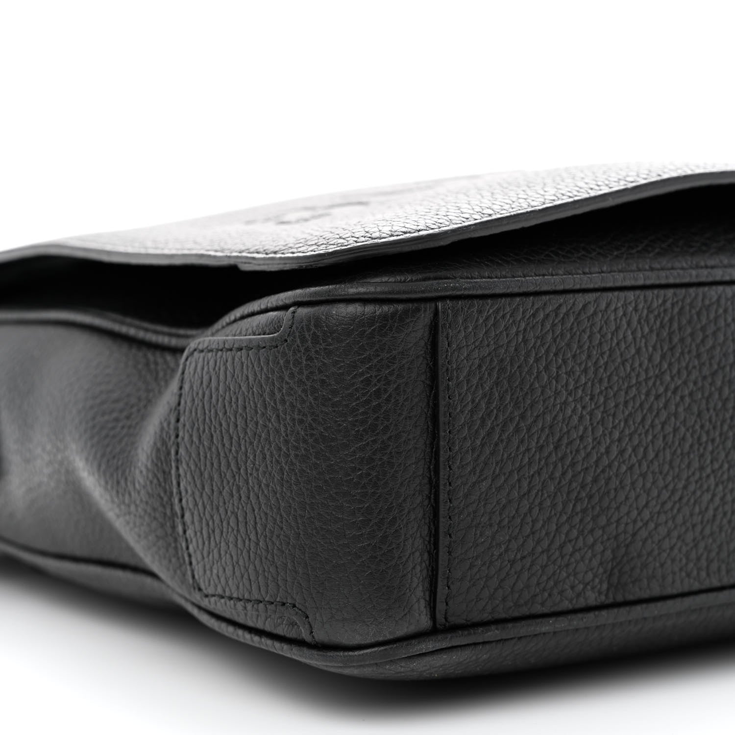 Burberry Grainy Calfskin Embossed Bruno Messenger Black 11 of 17