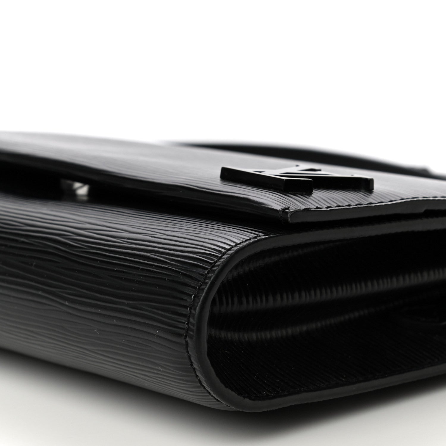 Louis Vuitton Epi Clery Black 10 of 10