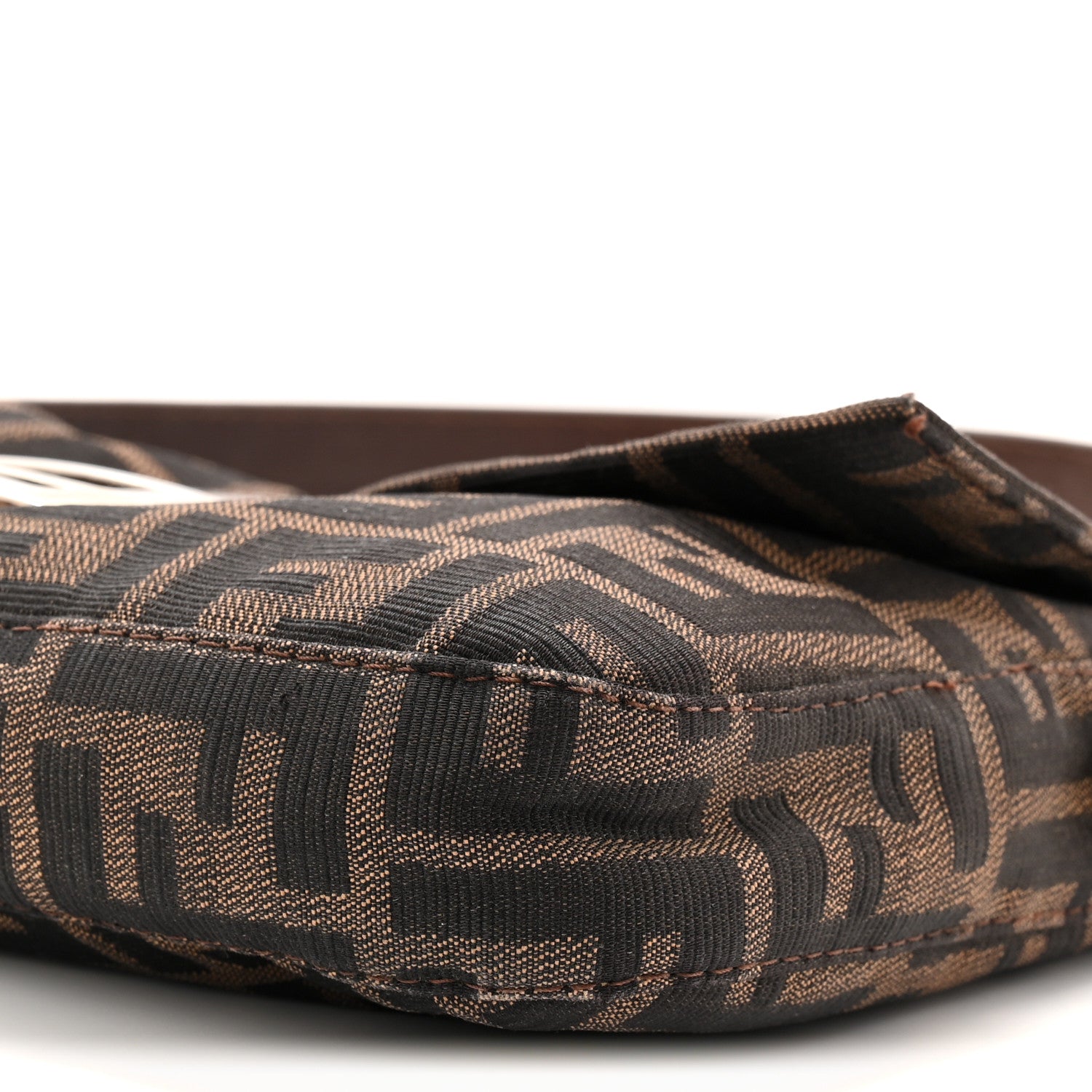 Fendi Zucca Baguette Tobacco 9 of 11