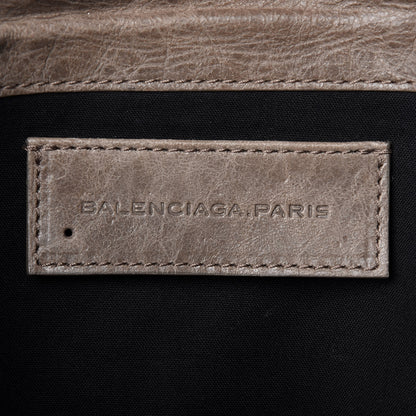 Balenciaga Agneau Giant Brogues Hardware Envelope Clutch Gris Poivre 6 of 9