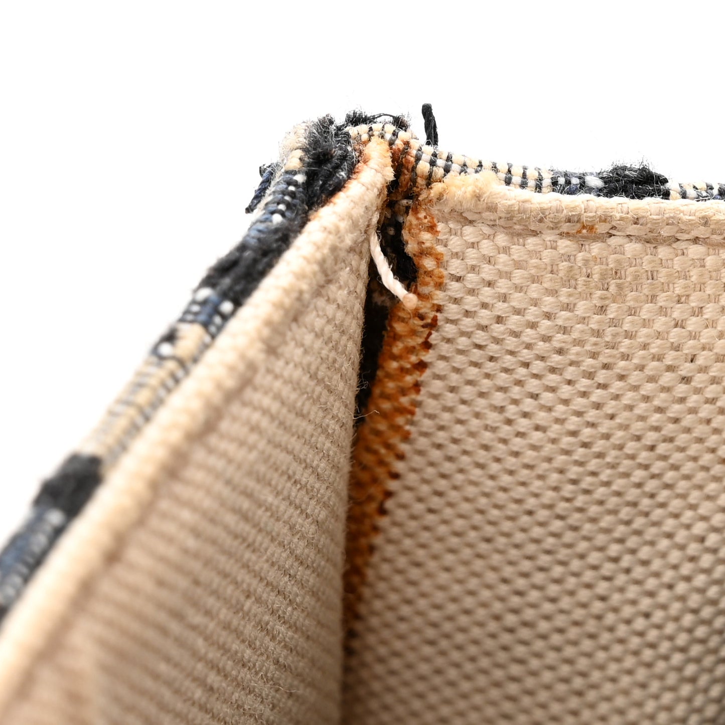 Oblique Vertical Saddle Pouch Blue