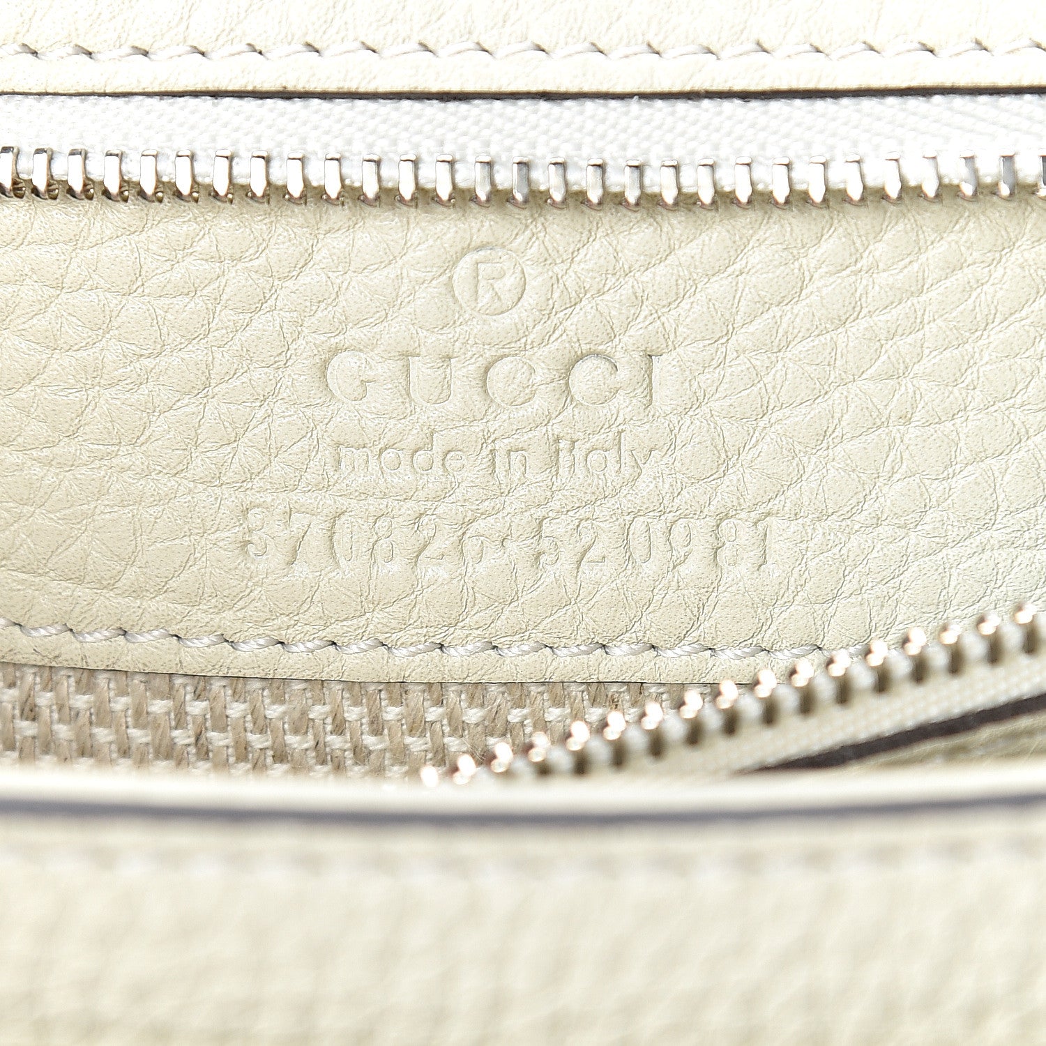Gucci Pebbled Calfskin Medium Bamboo Daily Flap Shoulder Bag Mystic White 6 of 9
