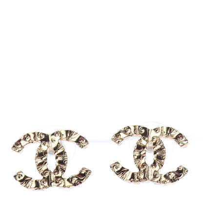Chanel Metal Textured CC Earrings Gold 1 of 5