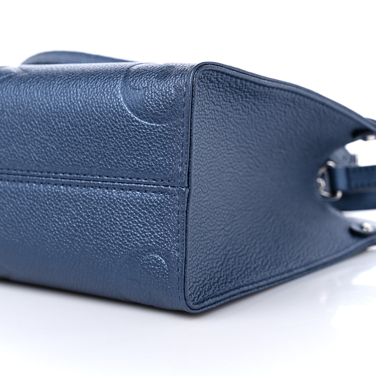 Metallic Empreinte Monogram Giant Onthego PM Navy Nacre