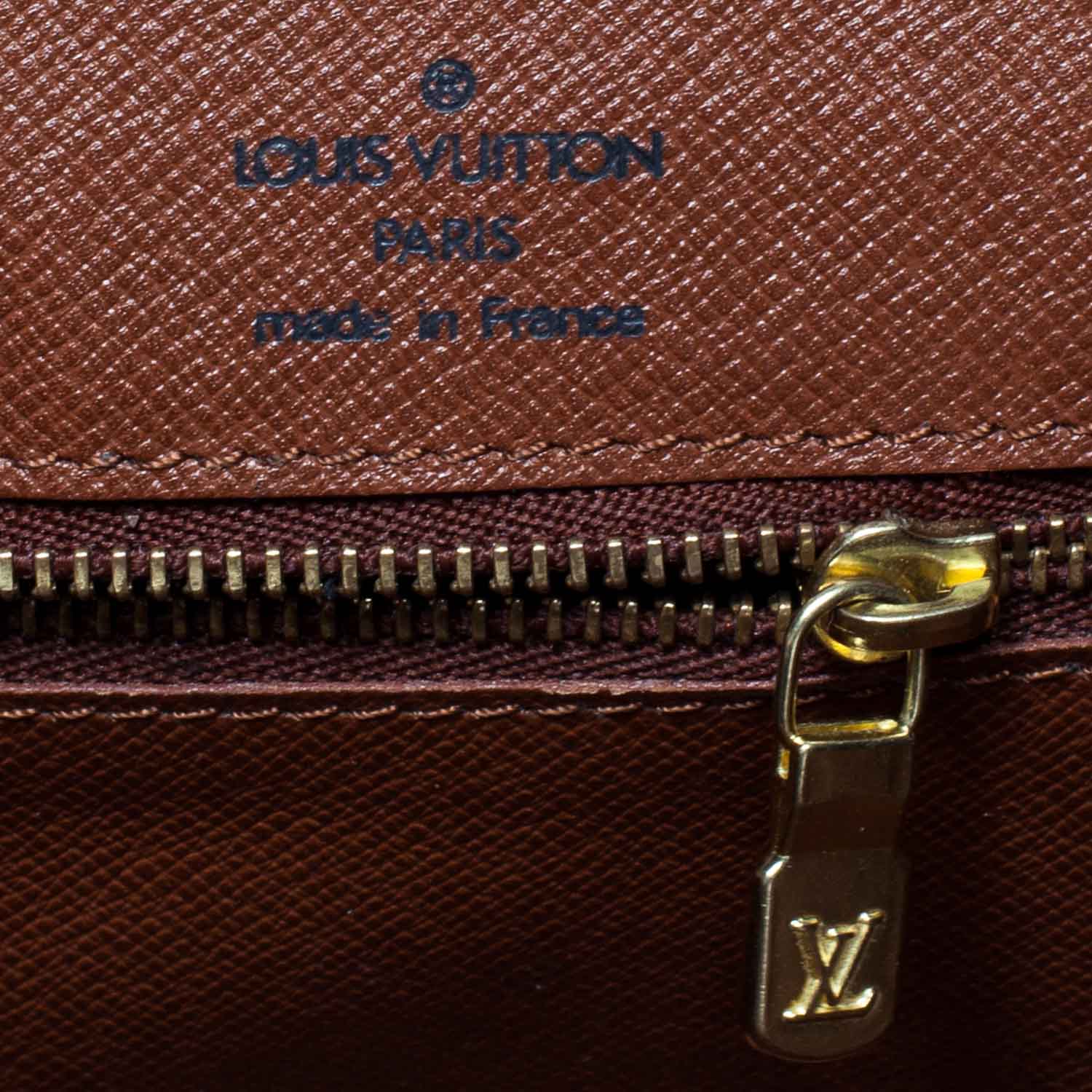 Louis Vuitton Monogram Monceau 26 9 of 10
