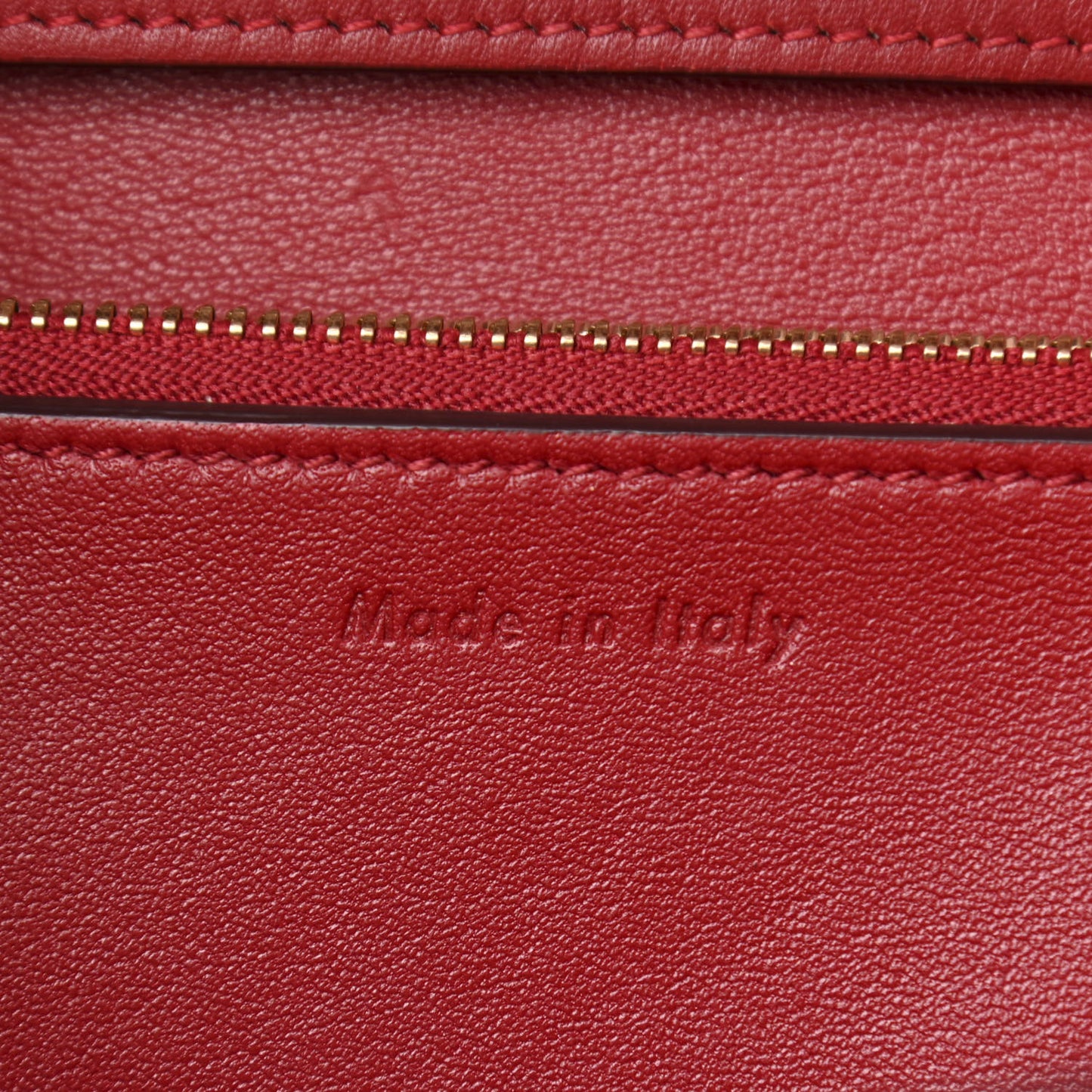 Box Calfskin Medium Classic Box Flap Bag Red