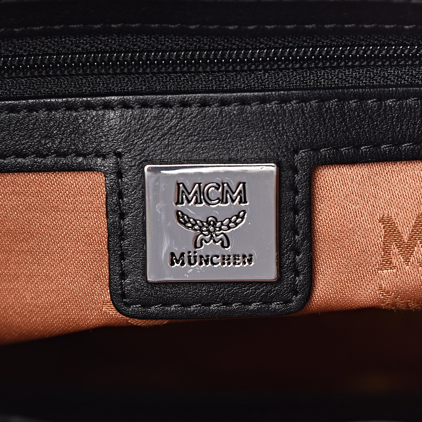 Visetos Crossbody Messenger Cognac