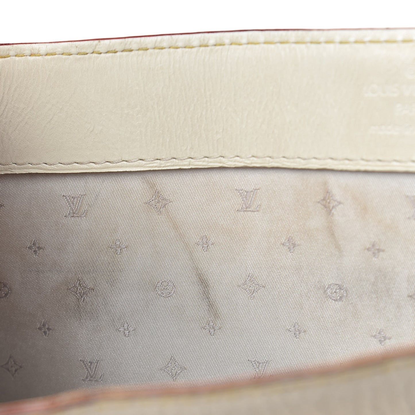 Suhali L Imprevisible White
