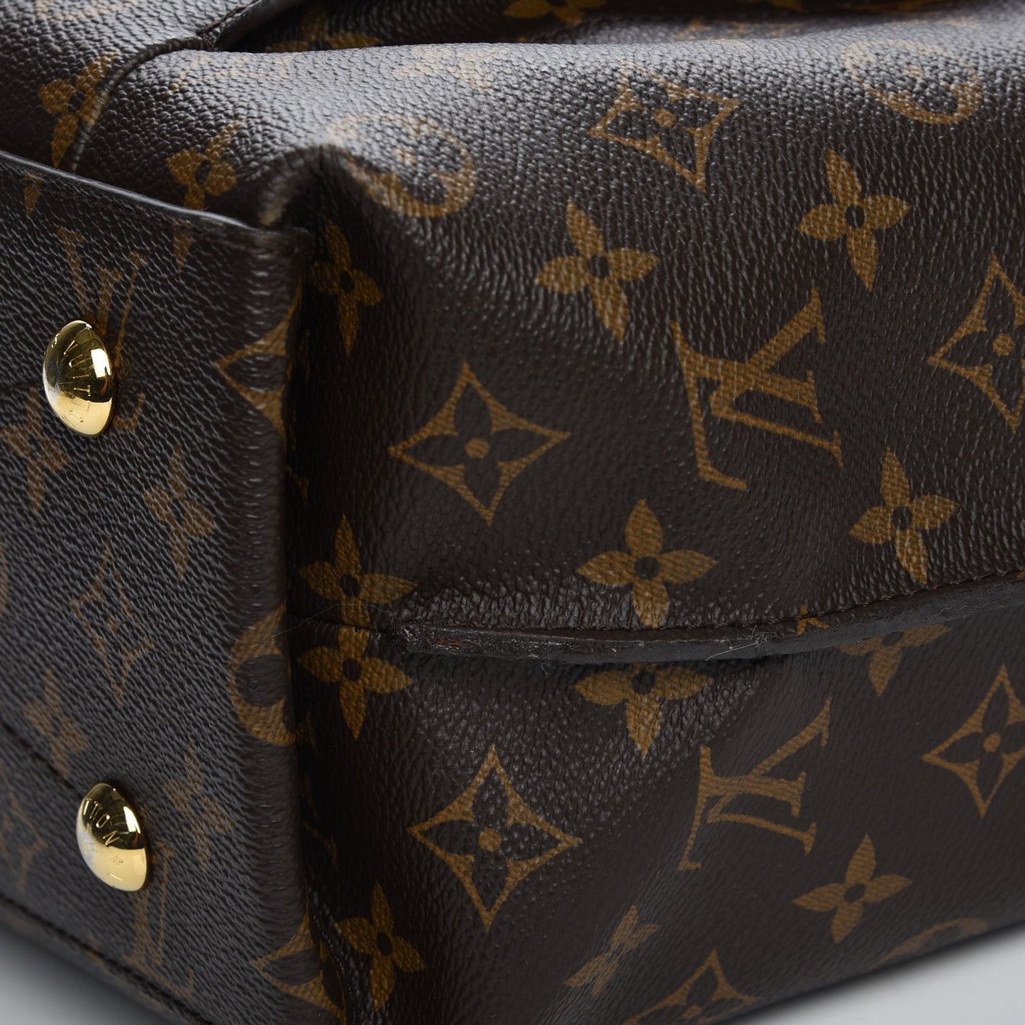 Monogram Metis