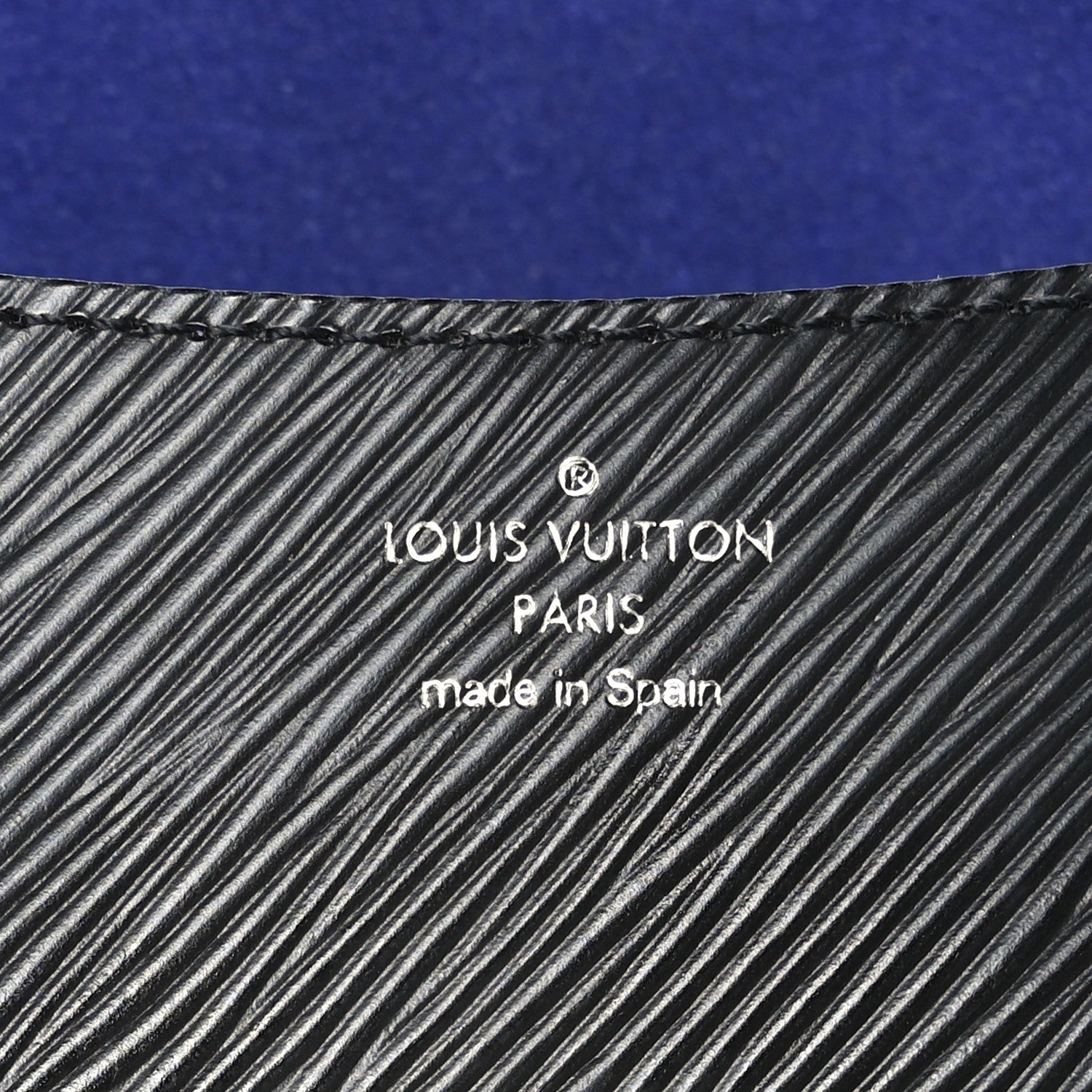 Louis Vuitton Epi Buci Crossbody Black 6 of 8
