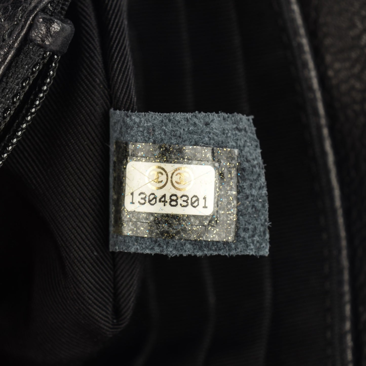 Caviar Half Moon Wallet On Chain WOC Black