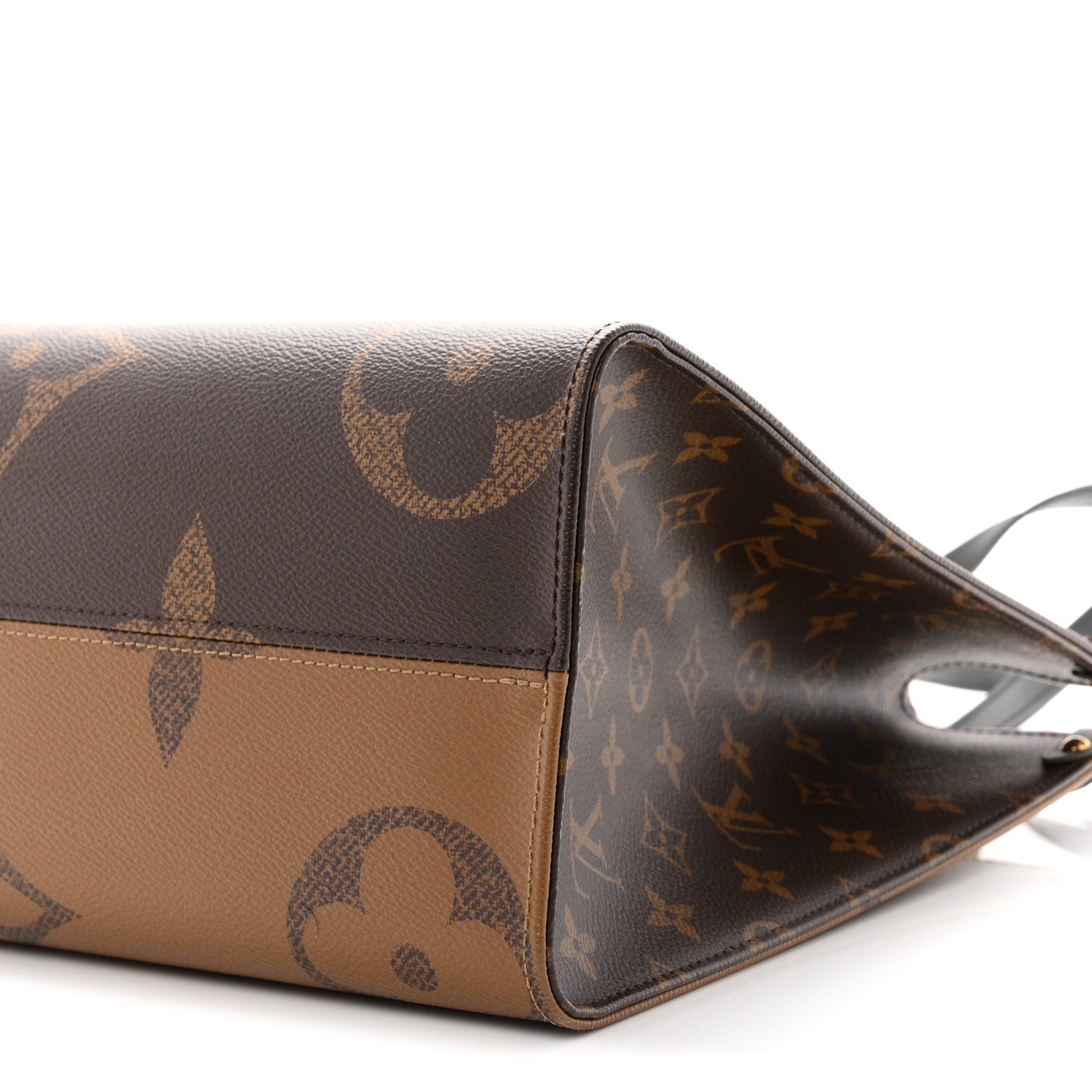 Louis Vuitton Reverse Monogram Giant Onthego MM 9 of 9