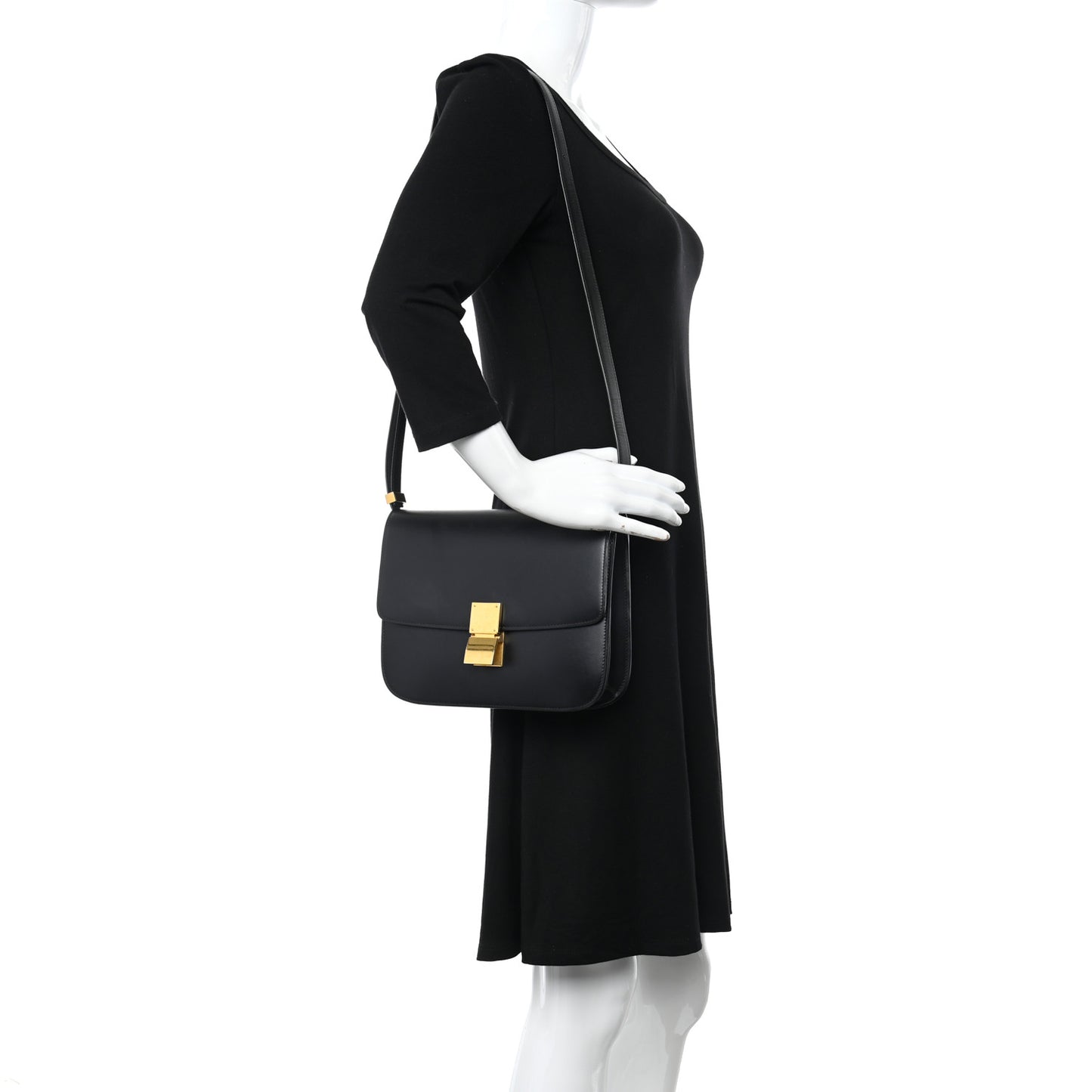 Box Calfskin Medium Classic Box Flap Bag Black