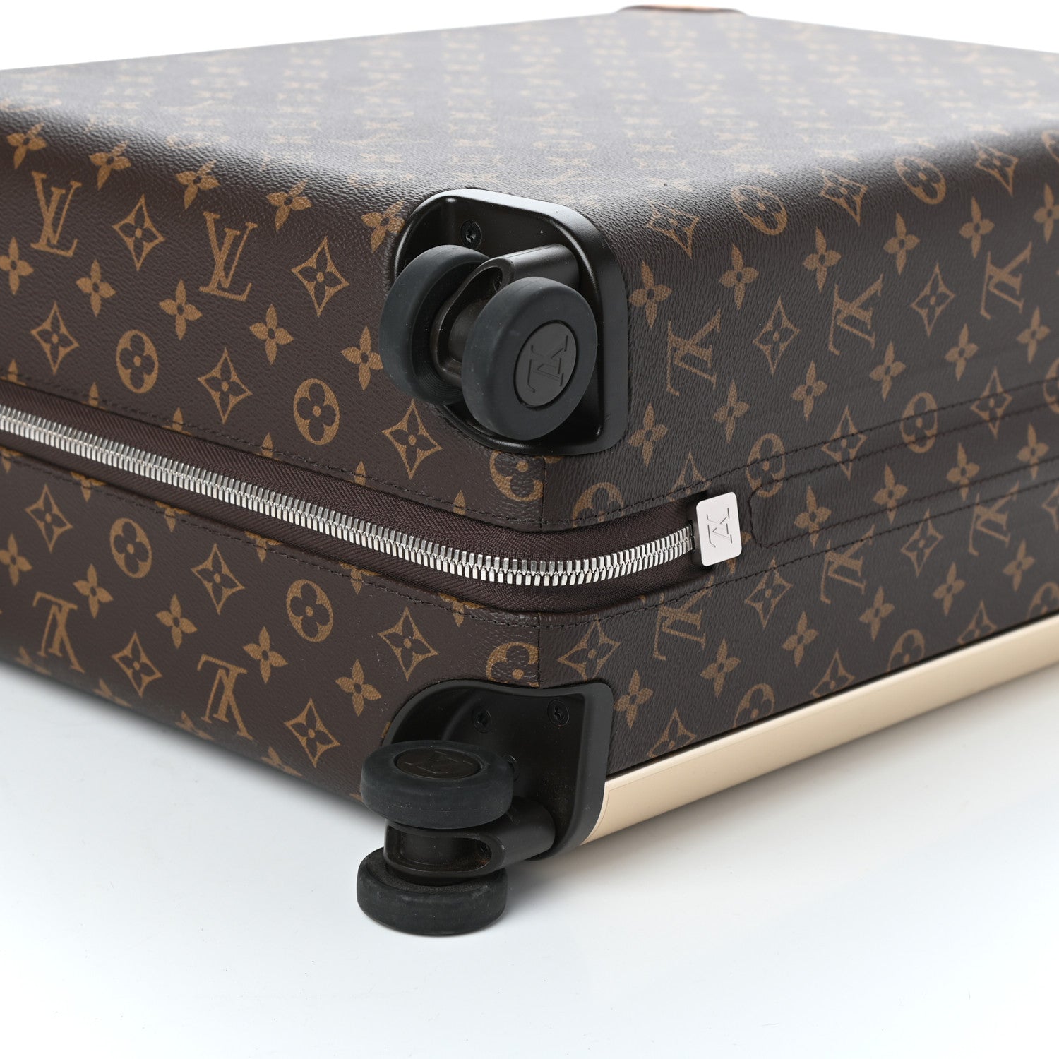 Louis Vuitton Monogram Horizon 50 8 of 8