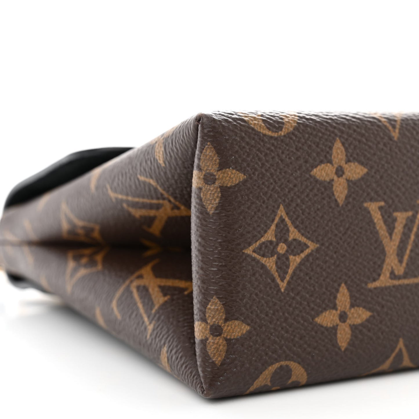 Monogram Locky BB Black